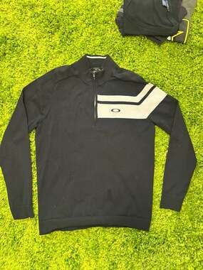 Oakley Men's Black/White Striped 1/4 Zip Pullover Knit Sweater